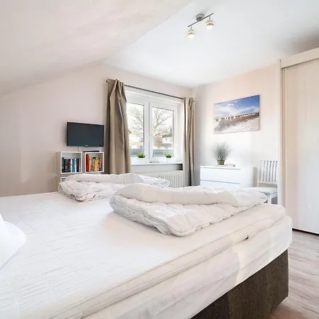 Apartment Kleine Bergstr 11 Whg 1